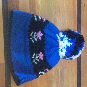 Ewe First 100% Wool Handknit Blue Toque Acrylic Lining